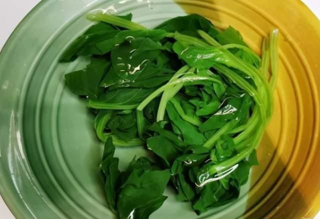 冬天不想早起,学会此早餐,10分钟上桌,比馅饼好吃比饺子简单