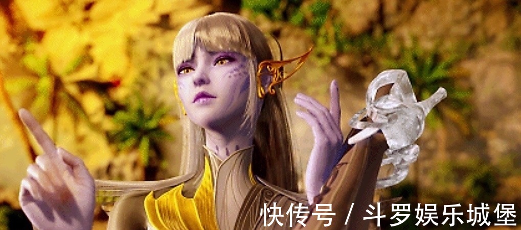 阿青|斗罗大陆:唐三被烤成黑炭,香香对型男没有抵抗力,小白也看痴了