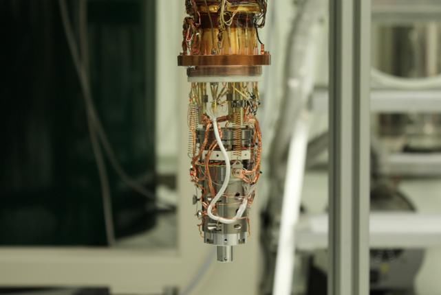 研究人员 物理学家捕捉到两个原子在相互“交谈”