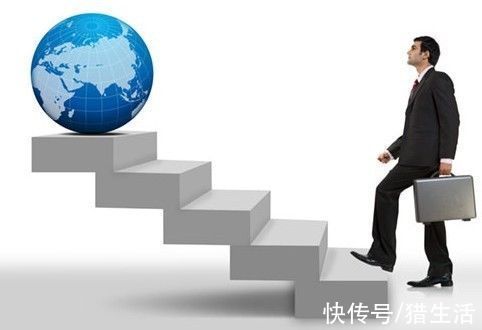 地产|经历过2021年地产人，定会更加关注自己的职业发展