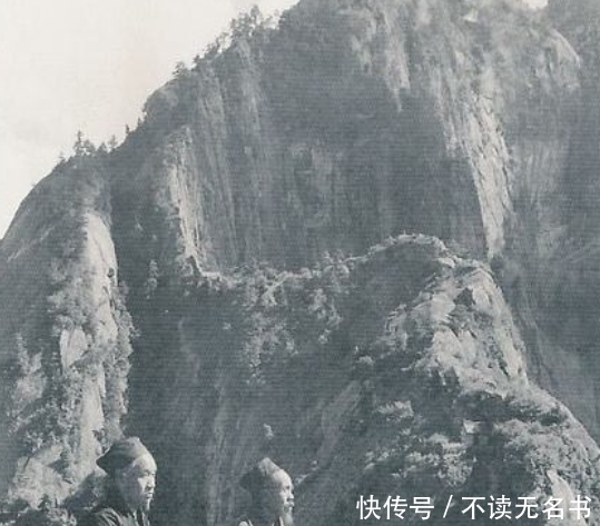 珍贵的老照片:民国时期的道士,那个葫芦放到现在价值连城