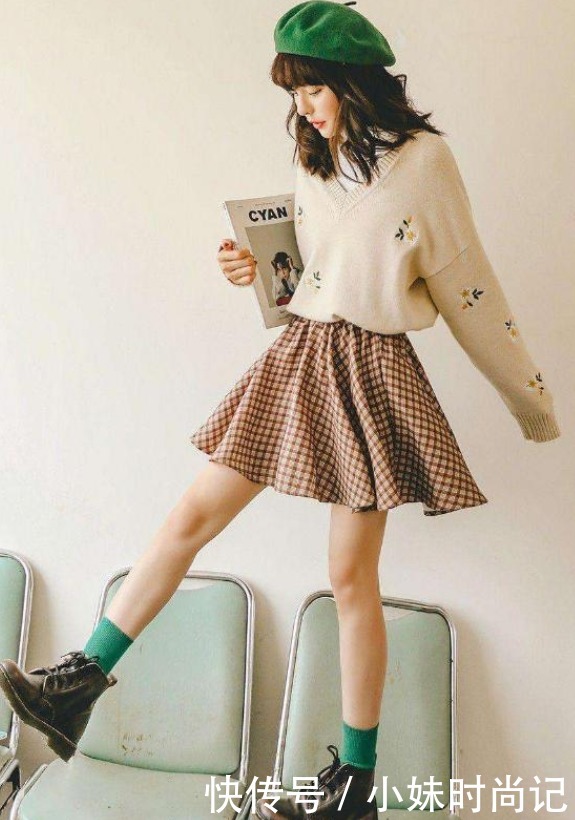一秒变“温柔”! 今年流行的“仙女初恋”穿搭太亮眼, 优雅又复古