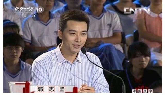 央視7檔“大會”主持人，董卿龍洋最出彩，謝穎穎王端端輸在人氣