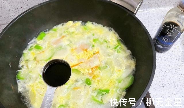 美味|减肥也能喝的虾米丝瓜汤,低脂低卡,鲜香清爽,好喝不上火,美味!