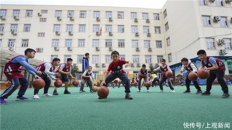 “爸爸妈妈，放学后不用急着来接我！”来看看小学课后看护服务的“黄浦模式”