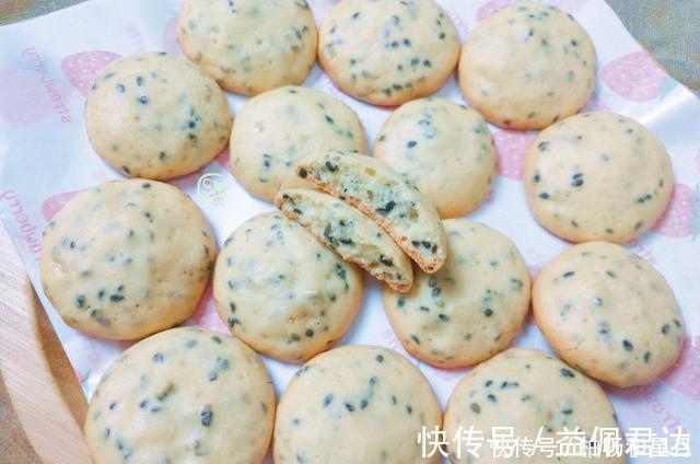 鸡蛋这样做，孩子太喜欢吃了，无水无油无添加，口感又香又脆