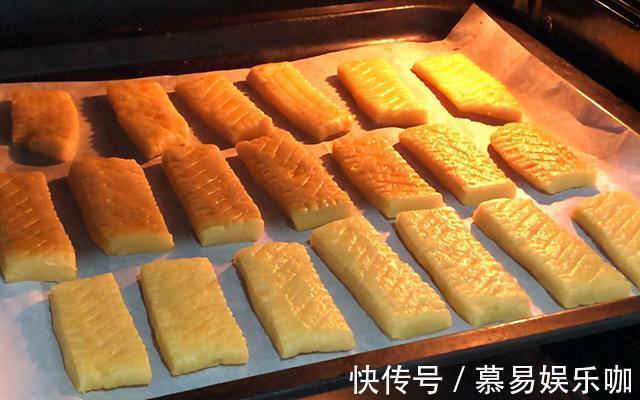 花生油|1碗面粉加2个鸡蛋,教你做香酥小饼干,酥香脆爽,比面包还好吃