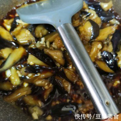 家常蒜香|#不容错过的鲜美滋味#家常蒜香红烧茄子