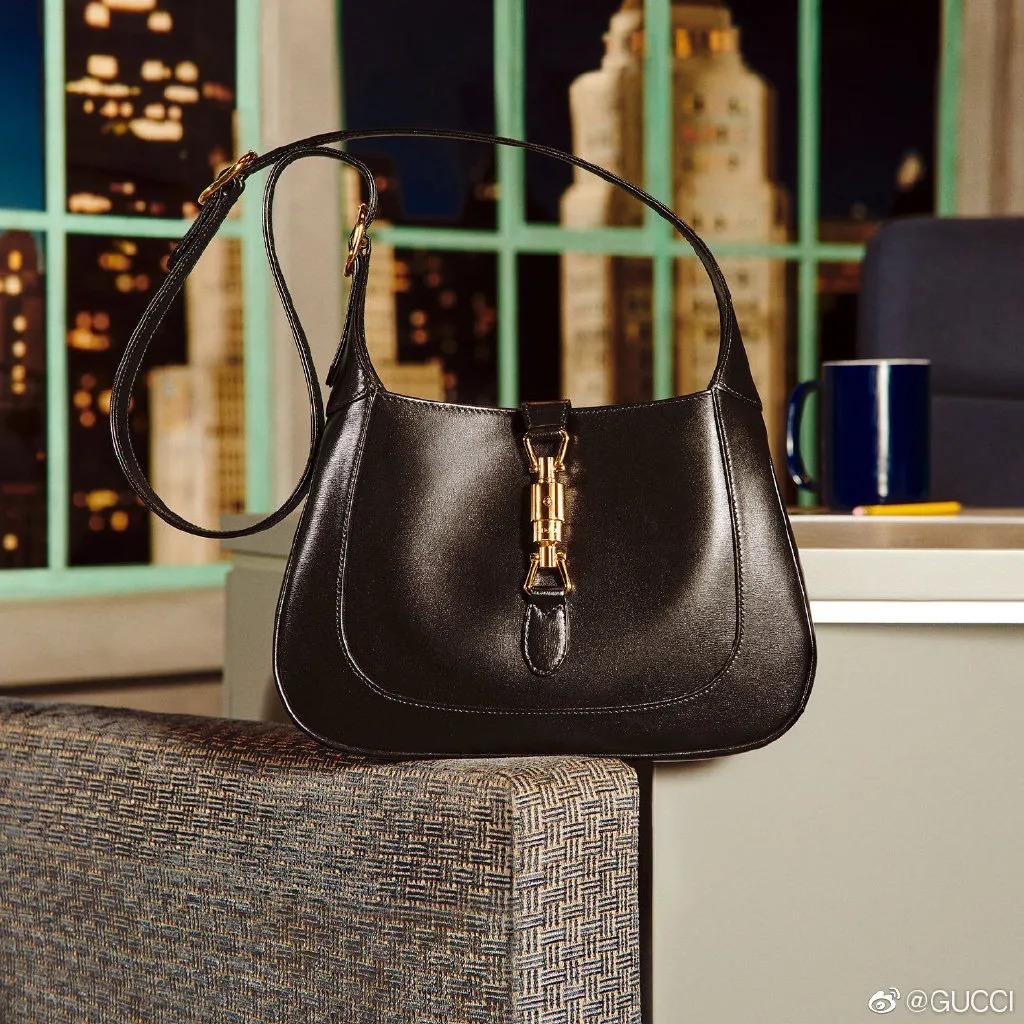 包型|今夏最流行的5款神仙包包,背10年都不会过时!