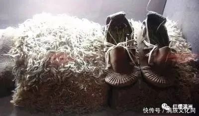 满族|冬天满族防寒的服饰