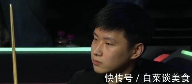 夺冠,流利英语对答,略显害羞,赵心童神了