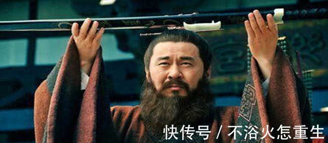 圣经$曹操有两首诗流传千古，一个是酒鬼最爱，一个被创业者奉为圣经！