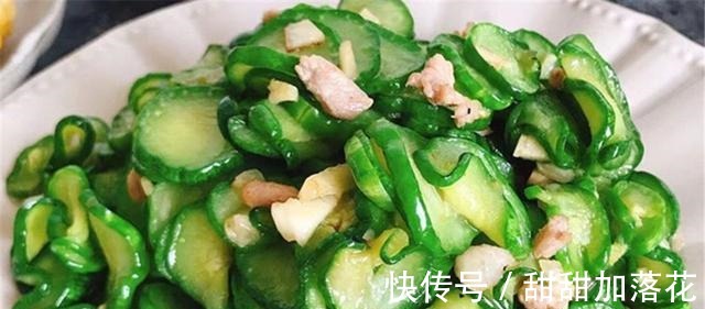 秋天这不起眼的菜，晒干太抢手，比新鲜的更好吃，冬天炒肉吃最香！