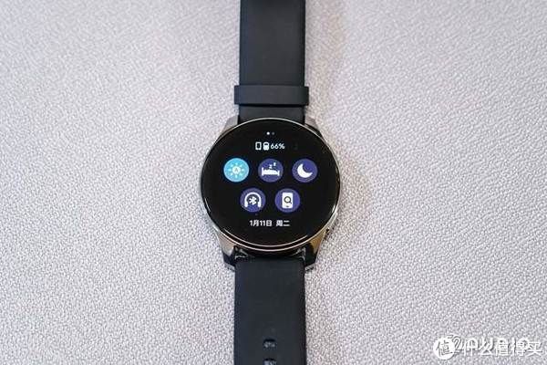 表盘|经典圆表设计，支持eSIM通话、Jovi语音，vivo Watch2评测报告