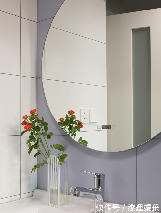 背景墙|看她家的配色,像吃了一口甜而不腻的糕点~