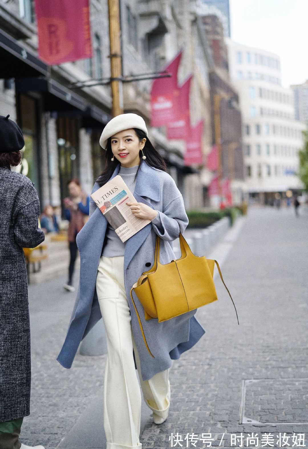 搭配 “蓝+白”是我见过最显气质的搭配,看三木治愈系穿搭,优雅气质