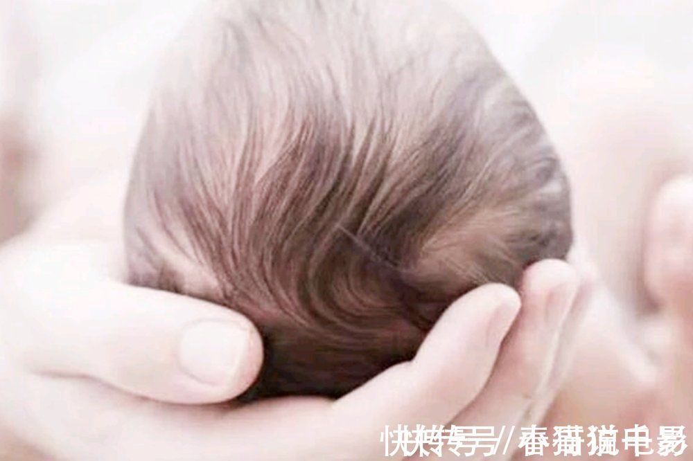 头发|孩子健康状况,从头发上就能看出个大概,有2种变化说明出问题了