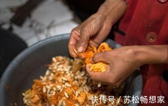 抽烟喝酒|男人过50，建议常吃下面这些美食，比抽烟喝酒强，关键还不贵