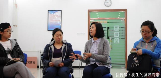 孩子|4岁女儿放学回家,紧扯裤子说“不能尿尿”,脱下裤子妈妈气哭了