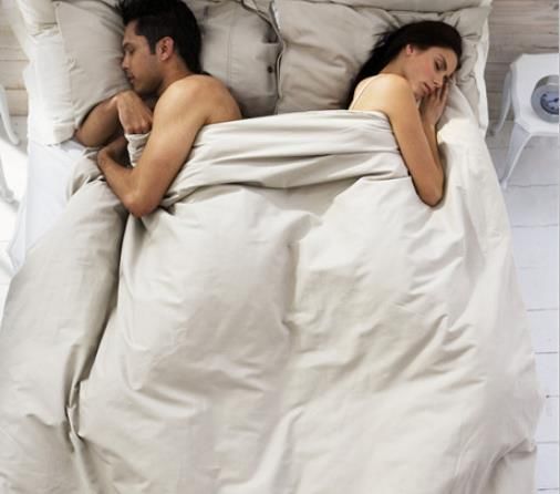 睡觉哪个姿势最养生？教您这个姿势，睡出健康身体