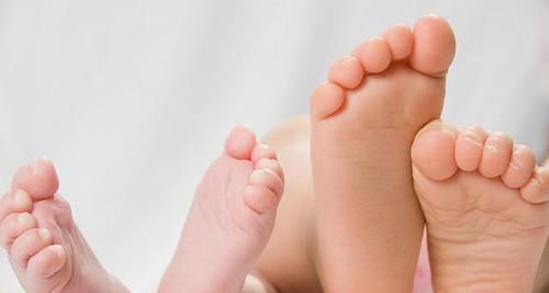 后天|小时候有这4个特征的孩子,长大后矮不了,占一个也不错