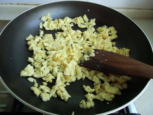 鸭肉切丁|吃剩的烤鸭不要发愁了,做成早餐饼,香酥又好吃