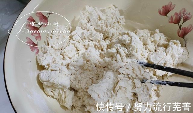 软乎乎|烙糖饼总做不好试试这方法，软乎乎，捏一下还回弹，一次就成功！