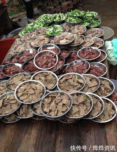 正宗农村宴：26道菜，道道色彩味俱全，村宴大家爱吃的美食