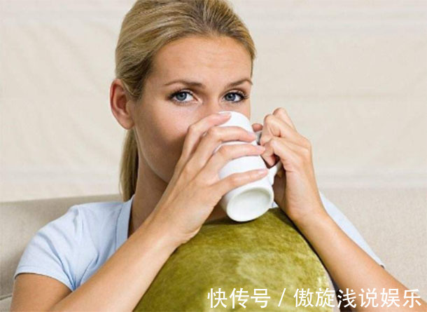 磨牙|夜里睡觉时,出现4“异常”,或是大病来临的“预警”,要了解