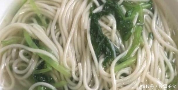 5位保姆来应聘,每人做一碗面,老公直夸第3个,却留下第4个