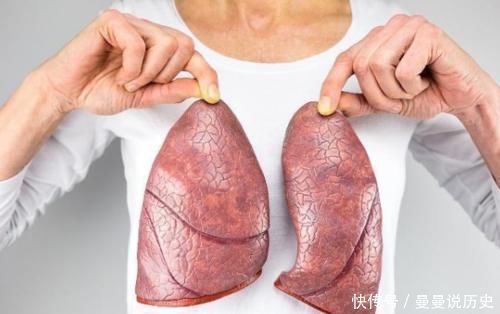 肺部“闪现”癌，并非悄无声息，此3种表现，可让它露出“马脚”