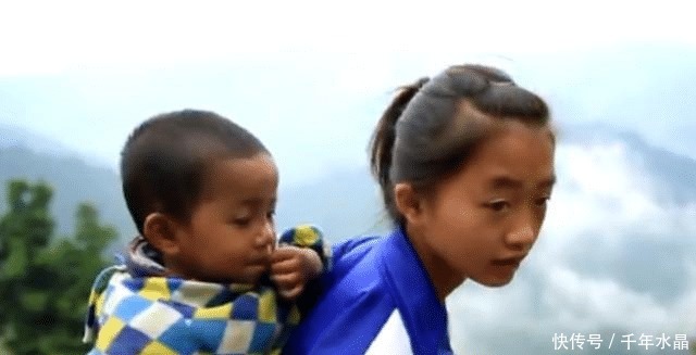 山村 《变形计》改变不了富孩子,却害了穷孩子,这一切谁来买单!