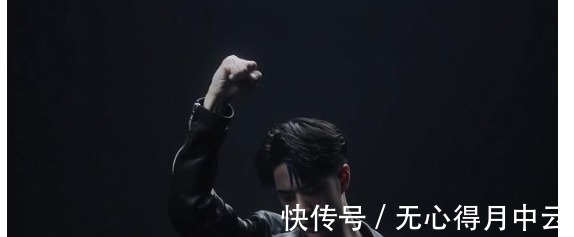 王一博S11總決賽特別舞臺，酷蓋出擊必有驚喜，推特瞬間被圈粉