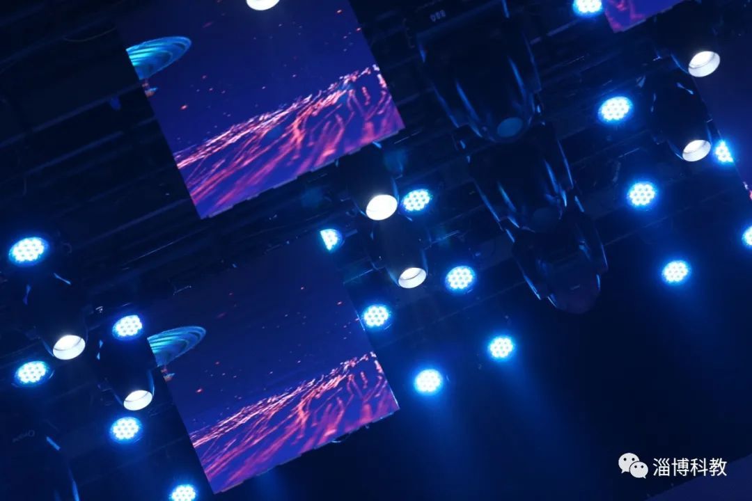 大幕拉開！2022跨年盛典開啟錄制！一起為孩子們加油！