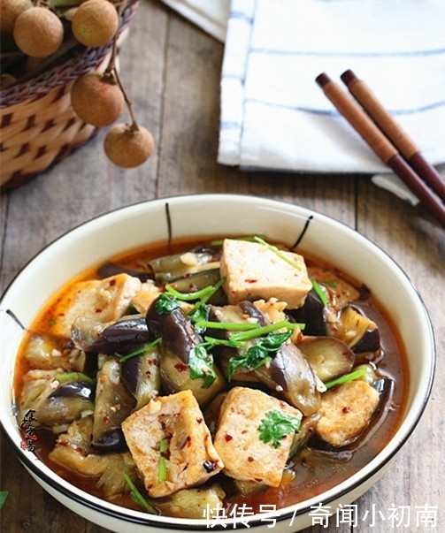 开胃|常给老人和孩子做此菜,开胃不上火,营养又健康,拌饭吃特香