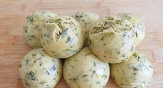 早餐不吃白馒头了,教你加入此物,个个开花,暄软蓬松,太美味了