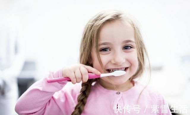 换牙期|适当注意小孩子的换牙期,能帮小孩更好的成长