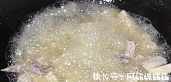 乌黑|女性朋友不要错过这道食材,隔三差五吃,头发乌黑,口臭也没了