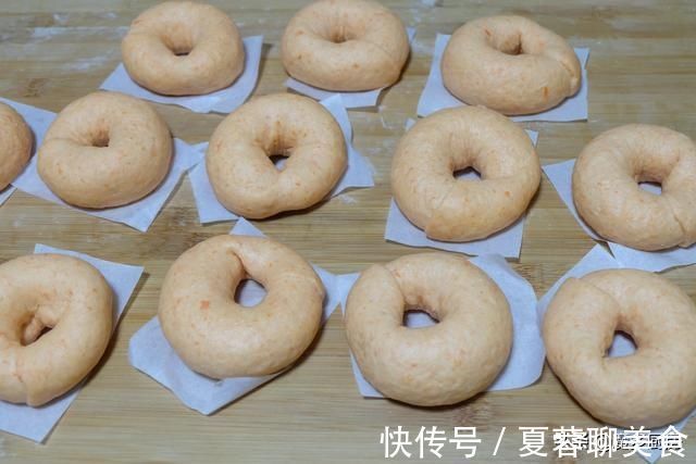 放水|不放油不放水，牛奶鸡蛋都没有，这样的面包会是什么样？太喜欢了