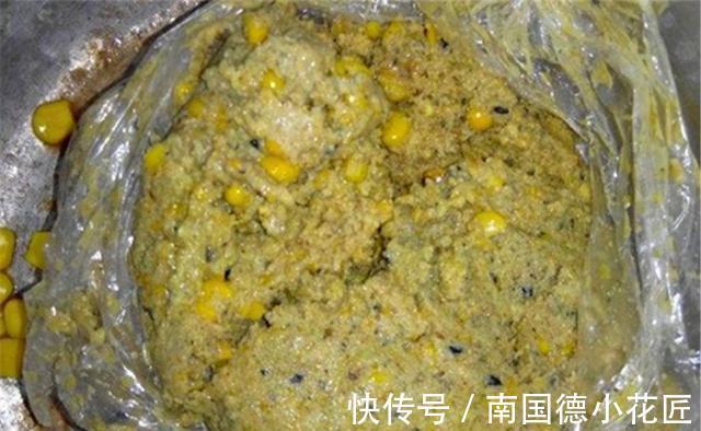 黄颡鱼|秋季钓鱼要用怪招，打窝聚鱼不走寻常路，收获才能比别人多