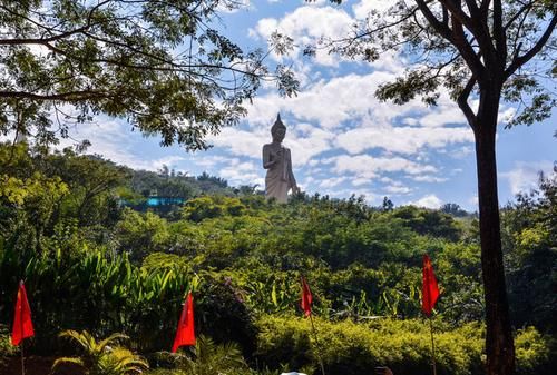 门票|藏在云南的泰国寺庙，用金碧辉煌来形容都不为过，不过门票略贵