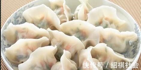 媳妇调的饺子馅,很少有人这么做,确实很香