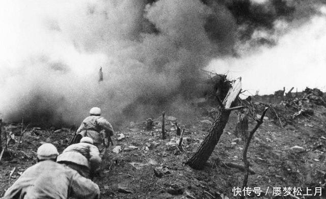 麦克阿瑟|彭老总曾提出拥护朝鲜停战,为何伟人却回电:打到三六线去!