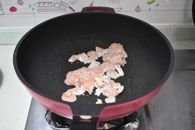 提前准备好，20分钟早餐端上桌，只有3样，朋友：简单好吃，真香