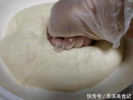 面团|爱吃油条收藏了,教你一招,早上只需几分钟,热腾腾的油条出锅