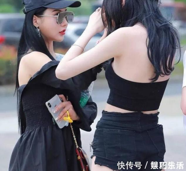 露肩装|黑色挂脖露肩装搭配黑色小短裤，清凉迷人，尽显大长腿