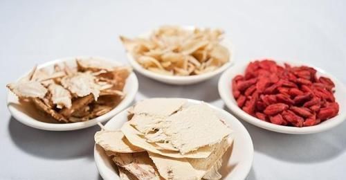 枸杞|枸杞和此物是“小两口”,同时泡水喝,可以把肾补满,肝也干净