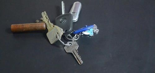 锈迹|在钥匙上涂点牙膏真厉害, 10个家庭9个都需要, 早点知道就好了