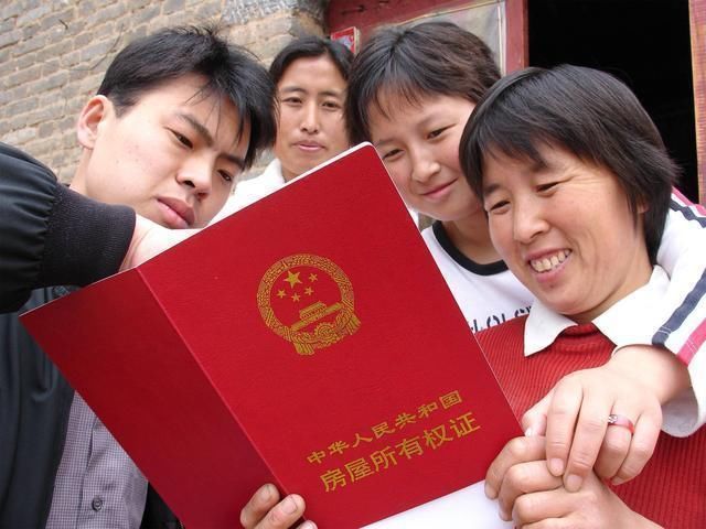 基准利率|房贷是“越短越好”还是“越长越好”银行透露很多人白送钱