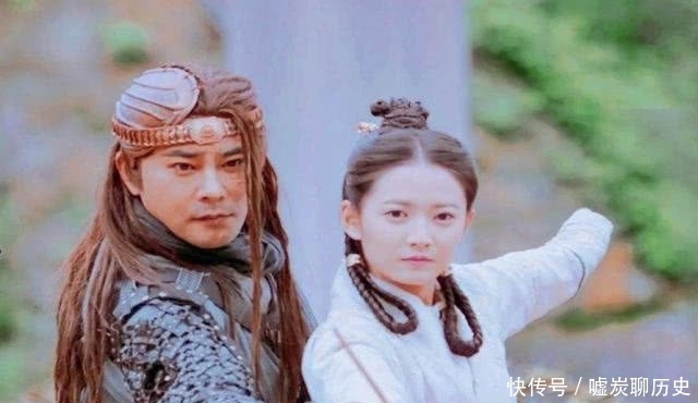 杨逍和范遥谁的功夫厉害?书中其实早有暗示,孰强孰弱一目了然